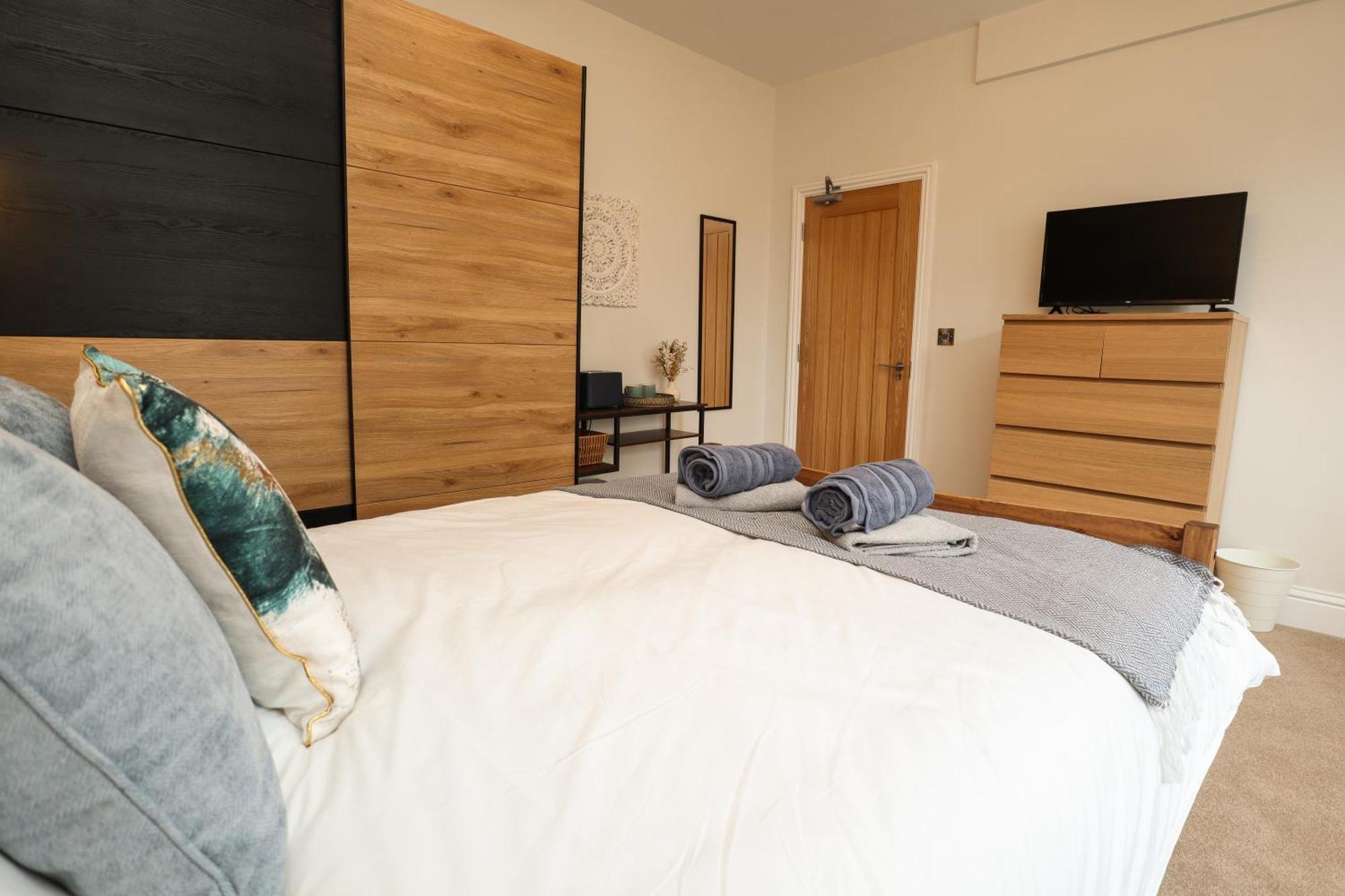 Aqua Nest Eastbourne - En-Suite, Free Parking, Kitchen Экстерьер фото